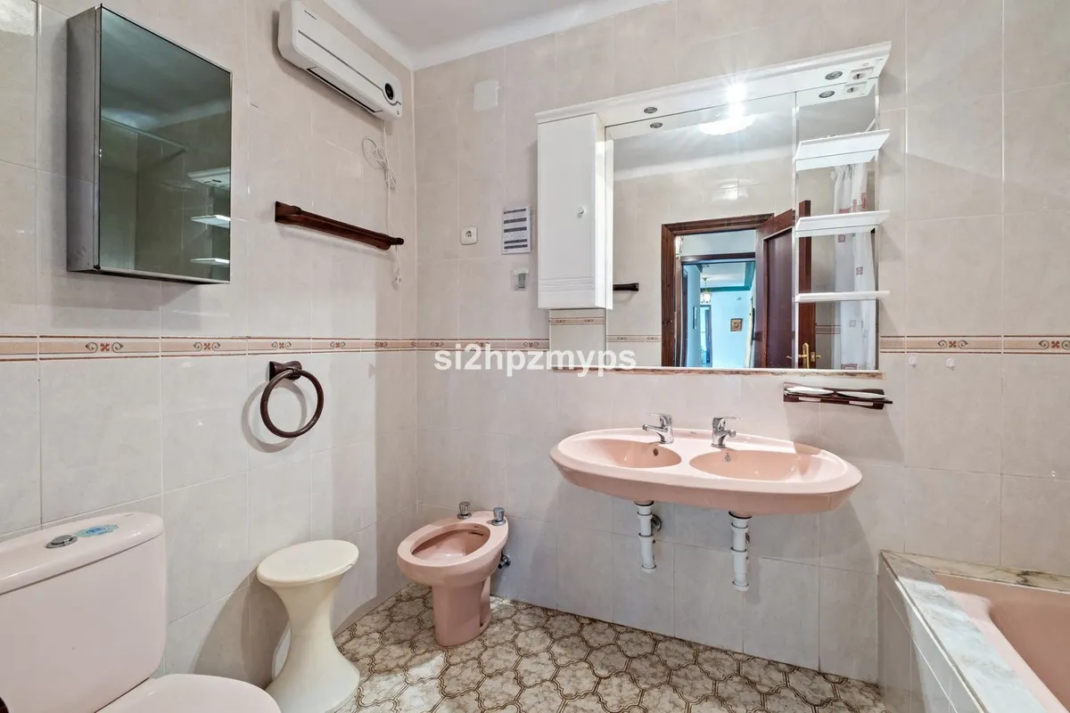 43ede8a7-24a2-4544-b8ea-6f66d667193b