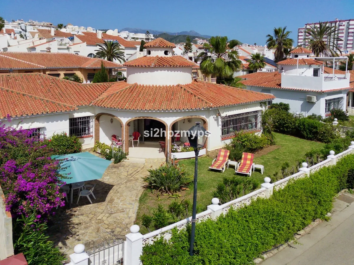 52a118b3-c1de-48e1-a913-a2a81e4e2959