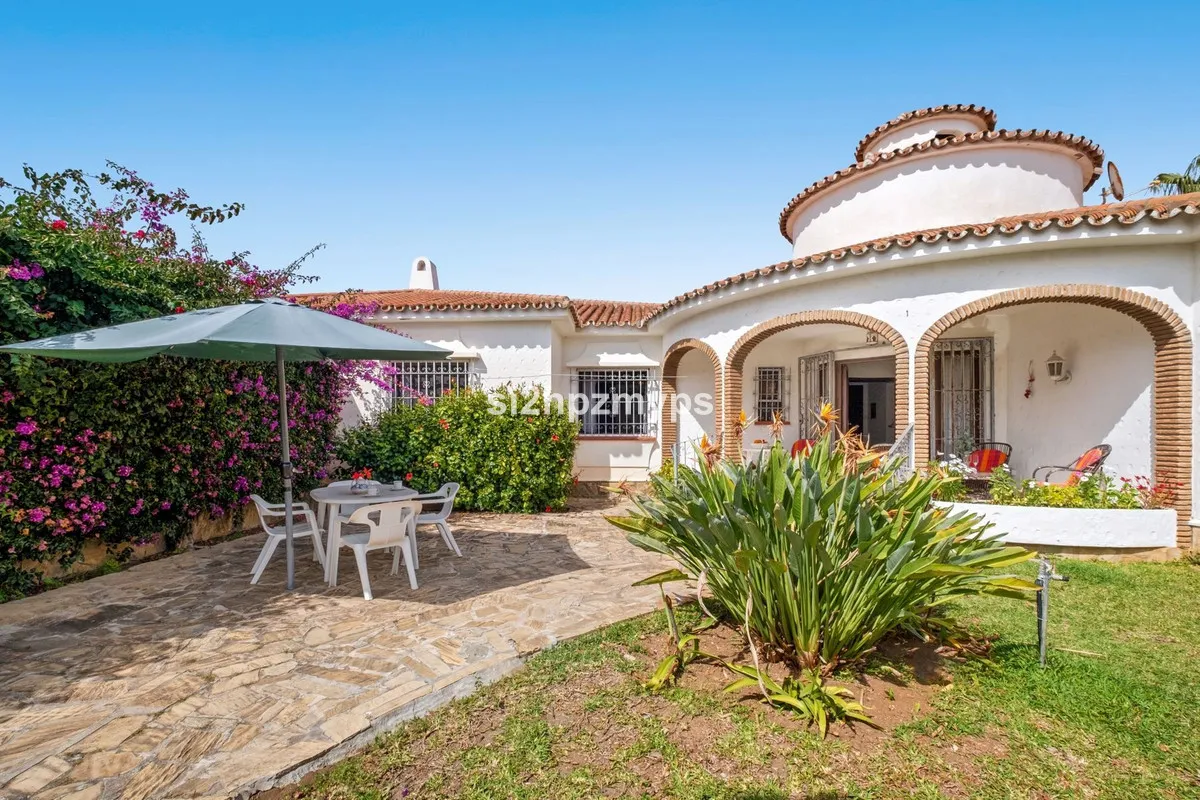 5a846ec4-fb94-433f-bd4c-1686b6ade51e