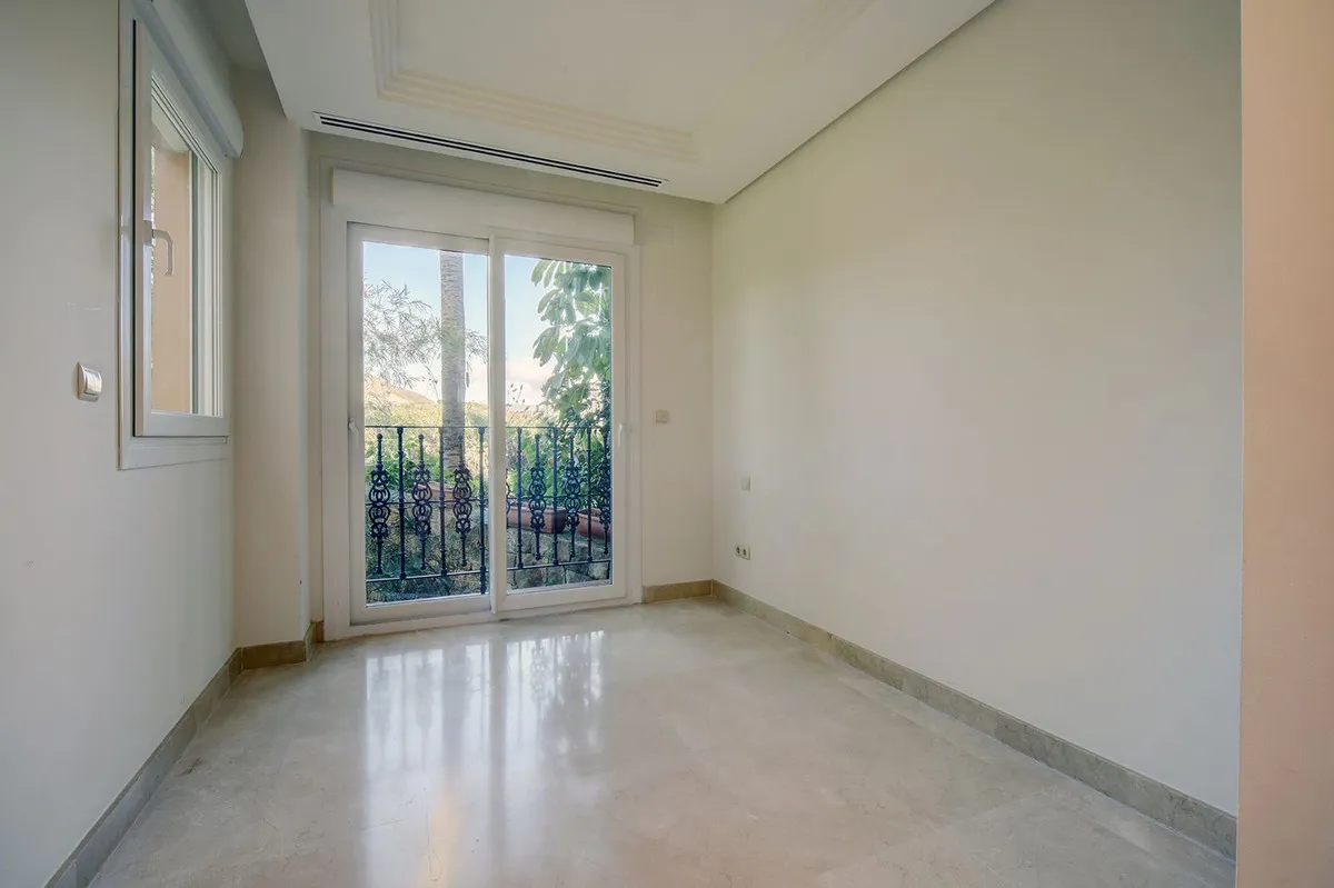 179a55fa-0279-47f8-a93b-e37217ba1bee