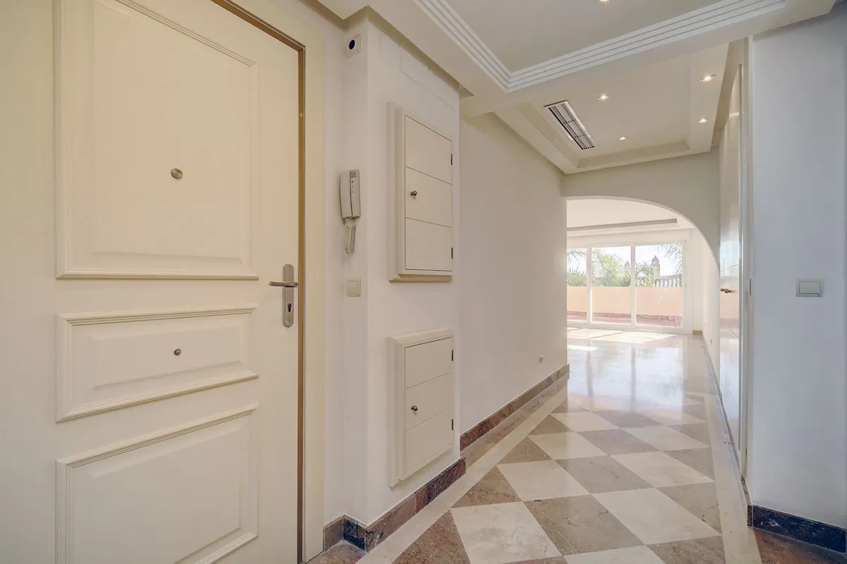 185224ca-254e-4106-b8ee-4e78b2cad38b