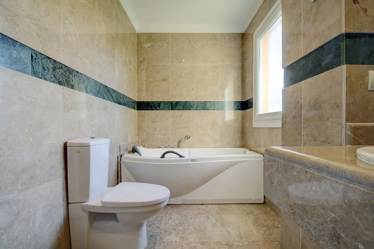 7cd7fa2a-042e-47a7-b525-d37352d81a32