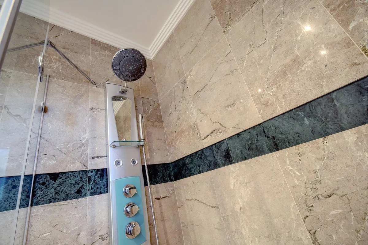 885e1936-c94a-4084-8c35-cddf7e670a29