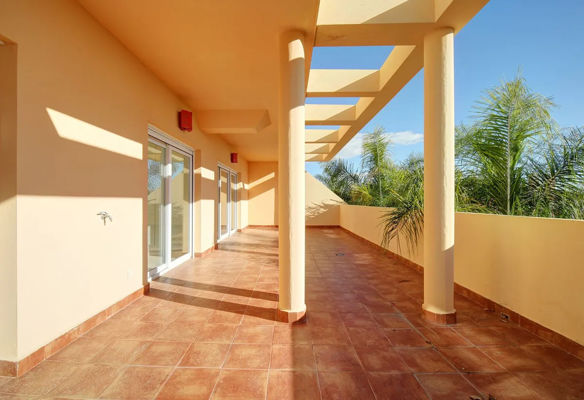 d6af2f64-6745-49b8-b114-c81f91ed8352