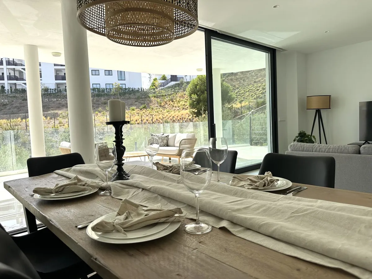 1c1d885e-f2dd-410b-84c9-4f479a810502