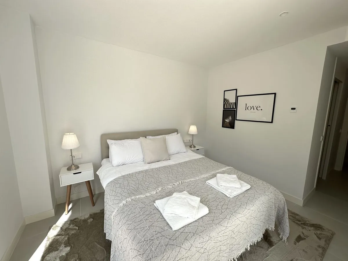 26da5a4d-2499-4a3d-82f2-de6d8145c82d