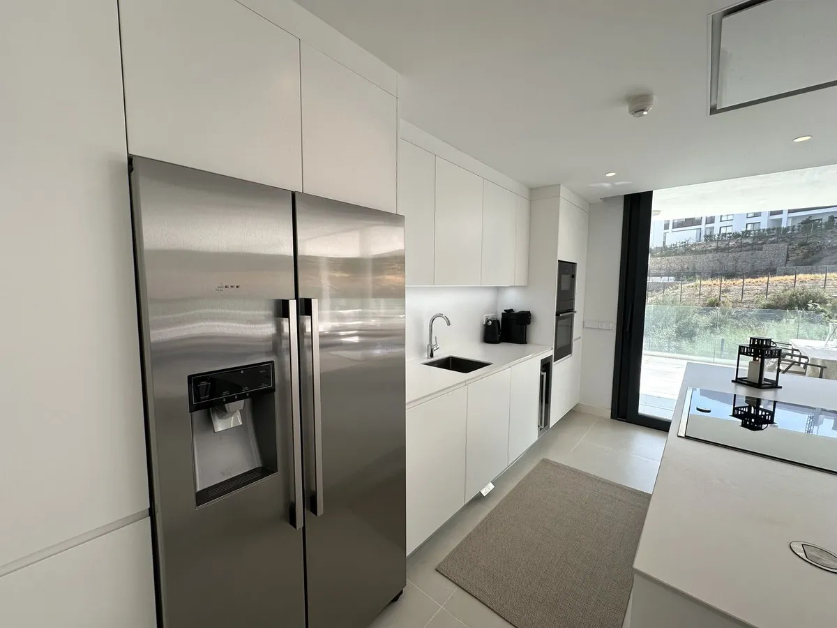 4eefe697-c73b-44ac-9895-2c50873d6eeb