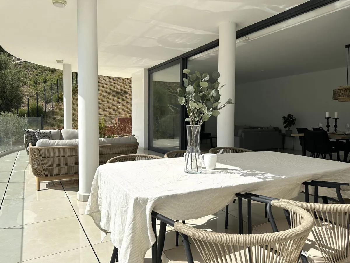 706ae22d-9f13-47fe-85d0-7347c4b55035