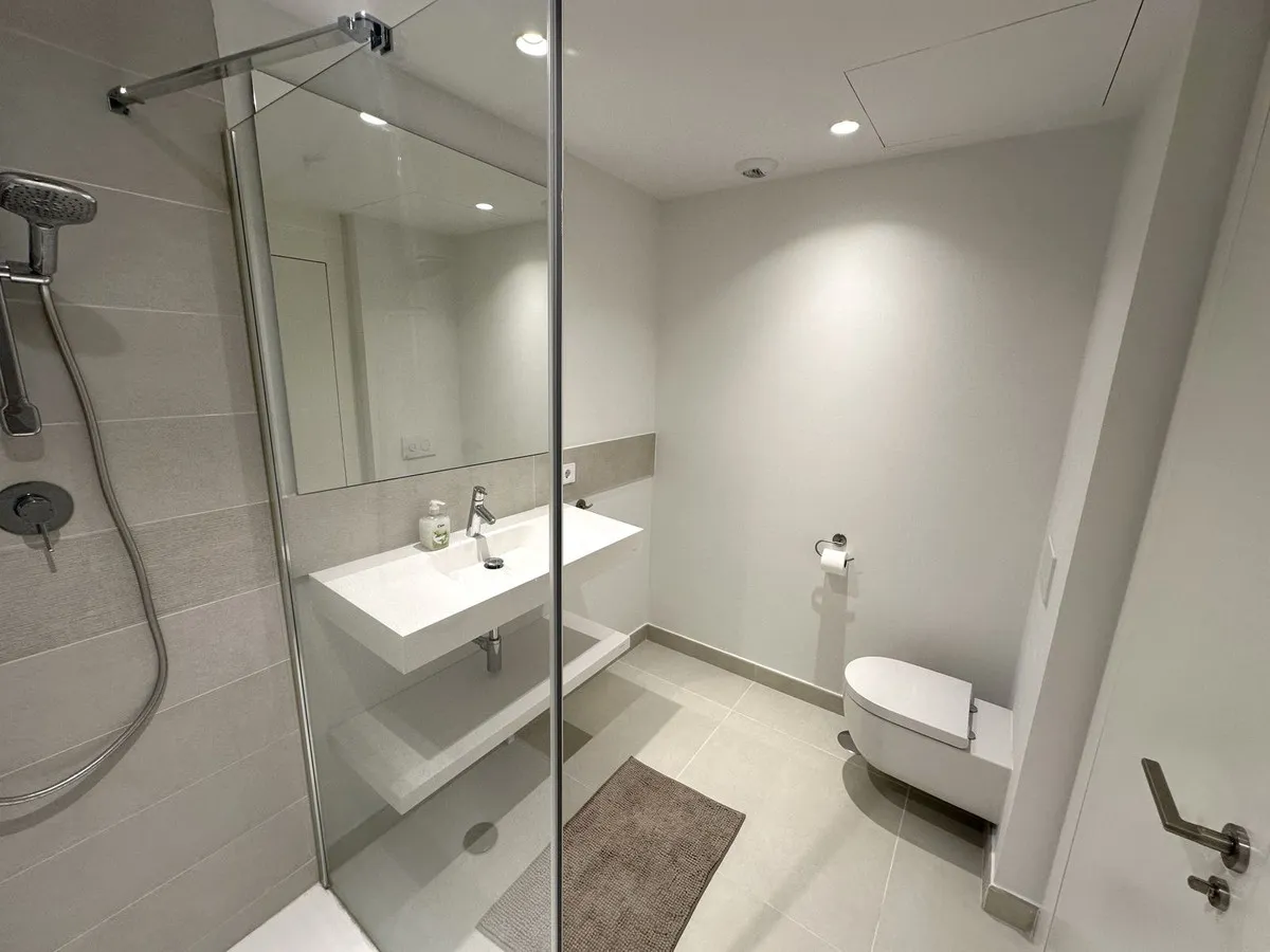 70ff689a-a815-4a8d-b26a-9e515673057f