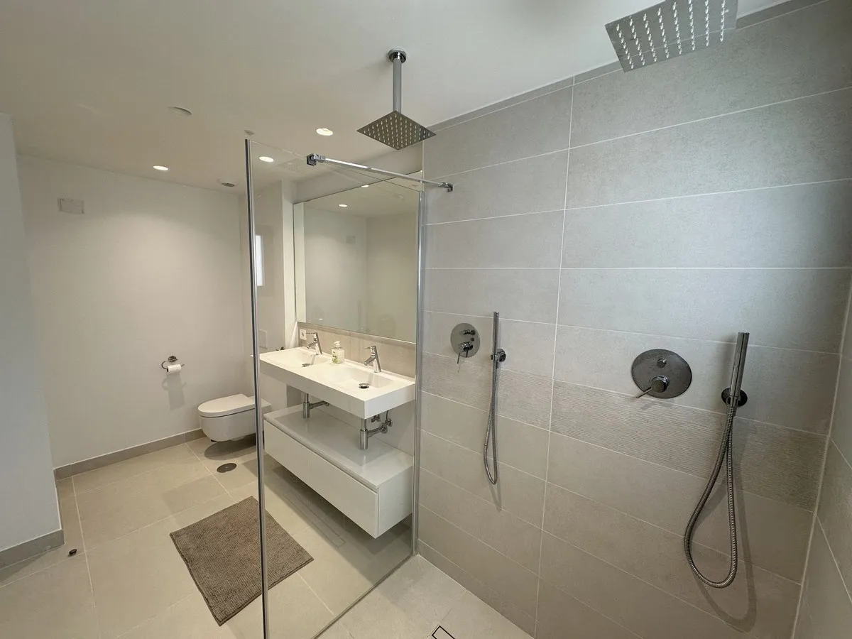 c3a9a0e4-4e0c-4148-a4b7-c654575f691a