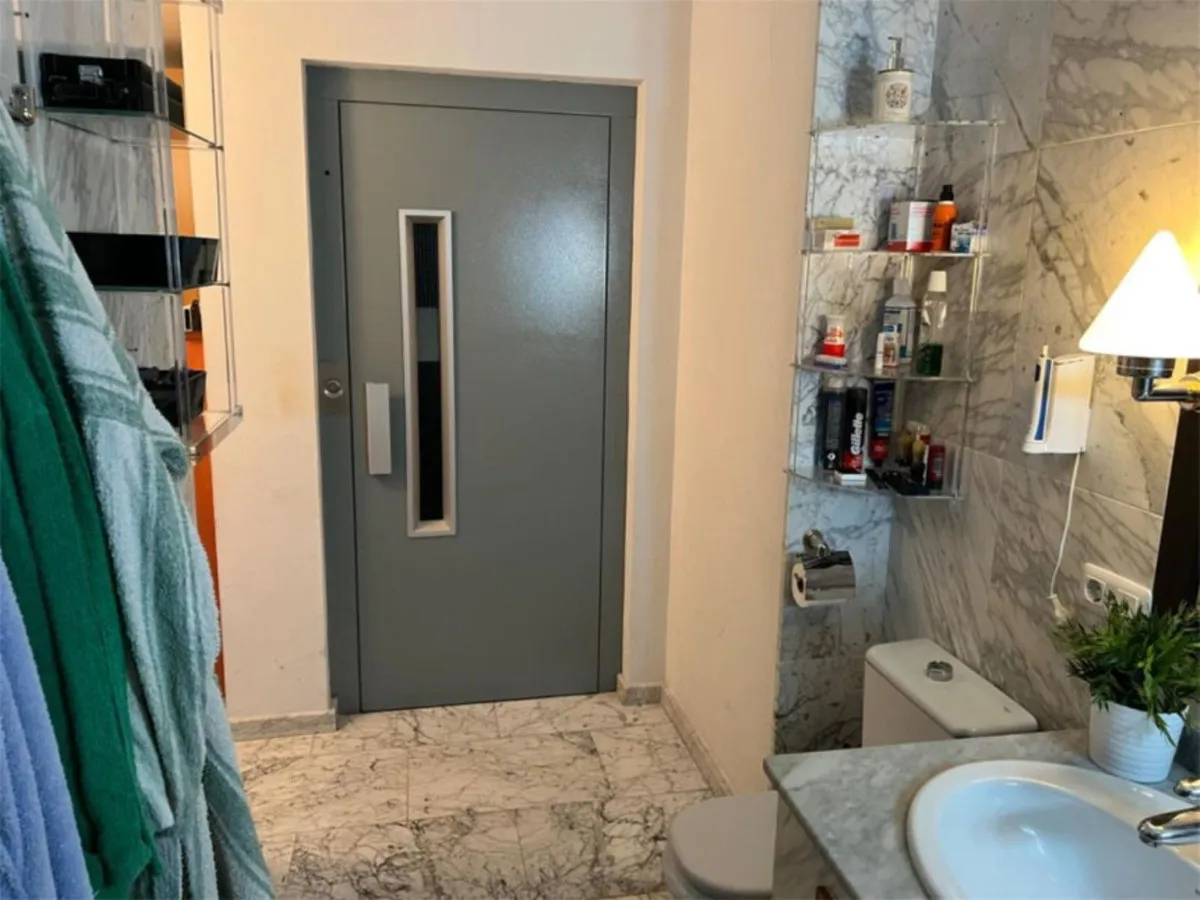 e9f358aa-380b-4110-8a72-1ee0cdfbc171