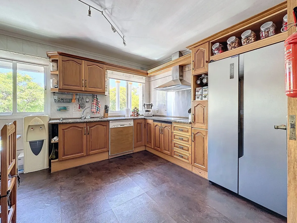 73199ca9-e51e-4efc-8116-c12863eef806