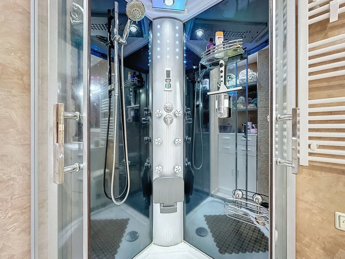 844419f8-78e3-4c3b-b870-784b51f4221f