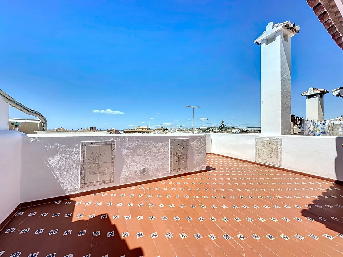 9f8b7652-4677-4be8-a55a-3a3d55087b33