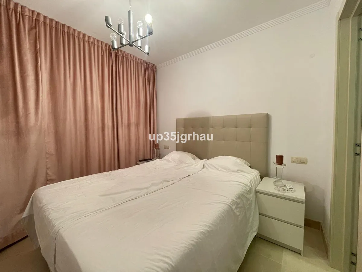 5d94f724-bbeb-4aed-89e6-84d746d4ba1a