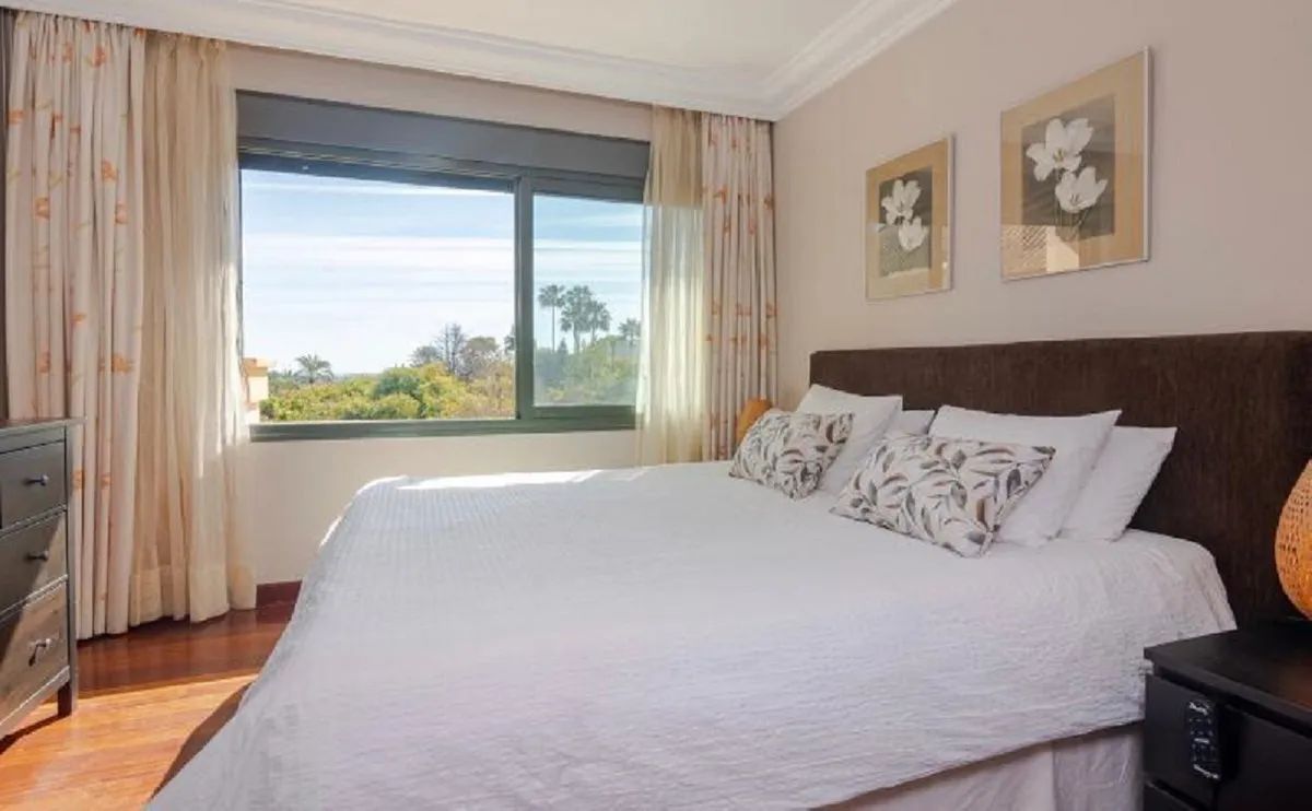 dad67b05-5253-469d-a952-b0ead353dd03