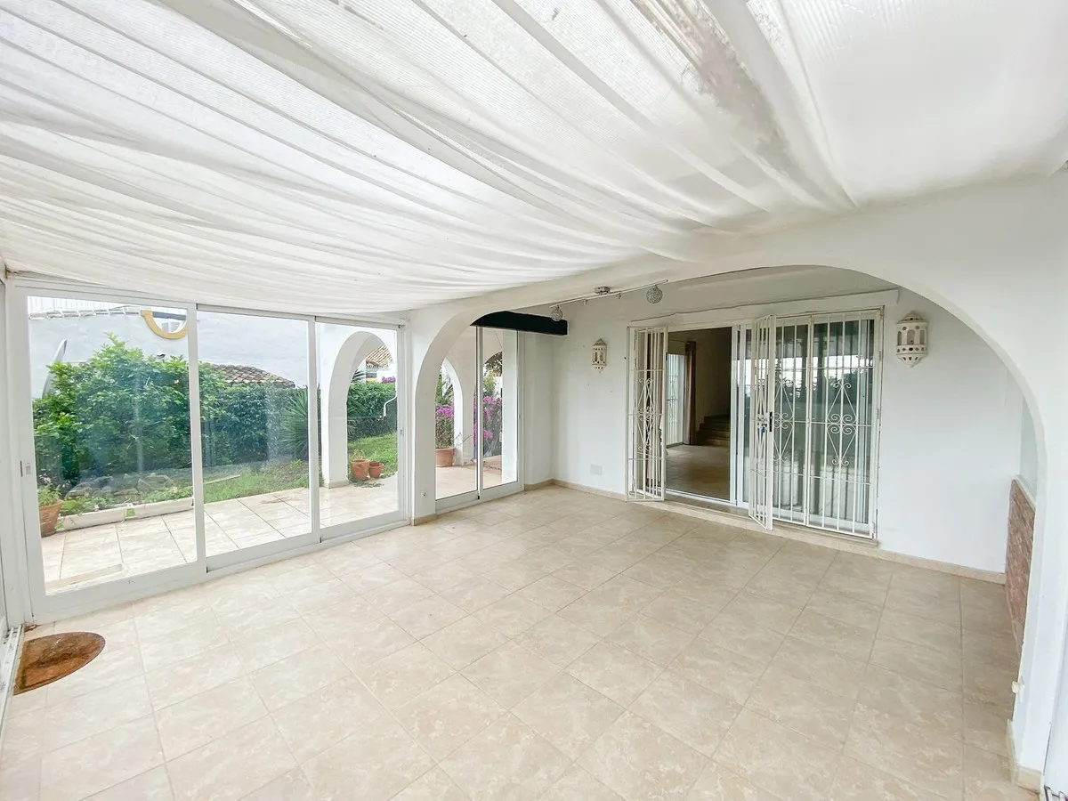 efdca110-daae-42a2-a2ec-b3c797c46693