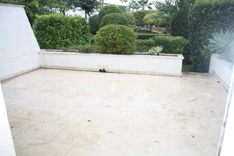 6dee6f5e-637c-4e2d-90cc-15d543bc69ea