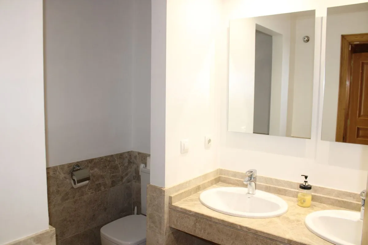 ea7e23f3-c0e3-4e6f-84c8-5f289cb5ef1a