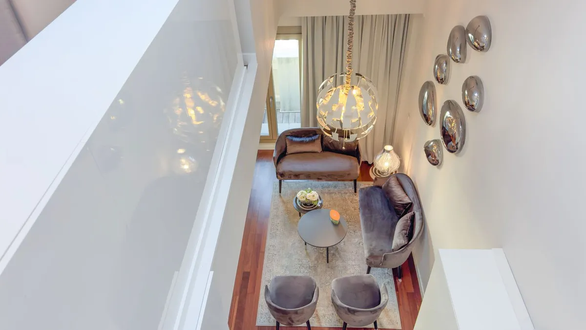 a60c5c71-104e-4c56-bd94-51d15c33fe6d