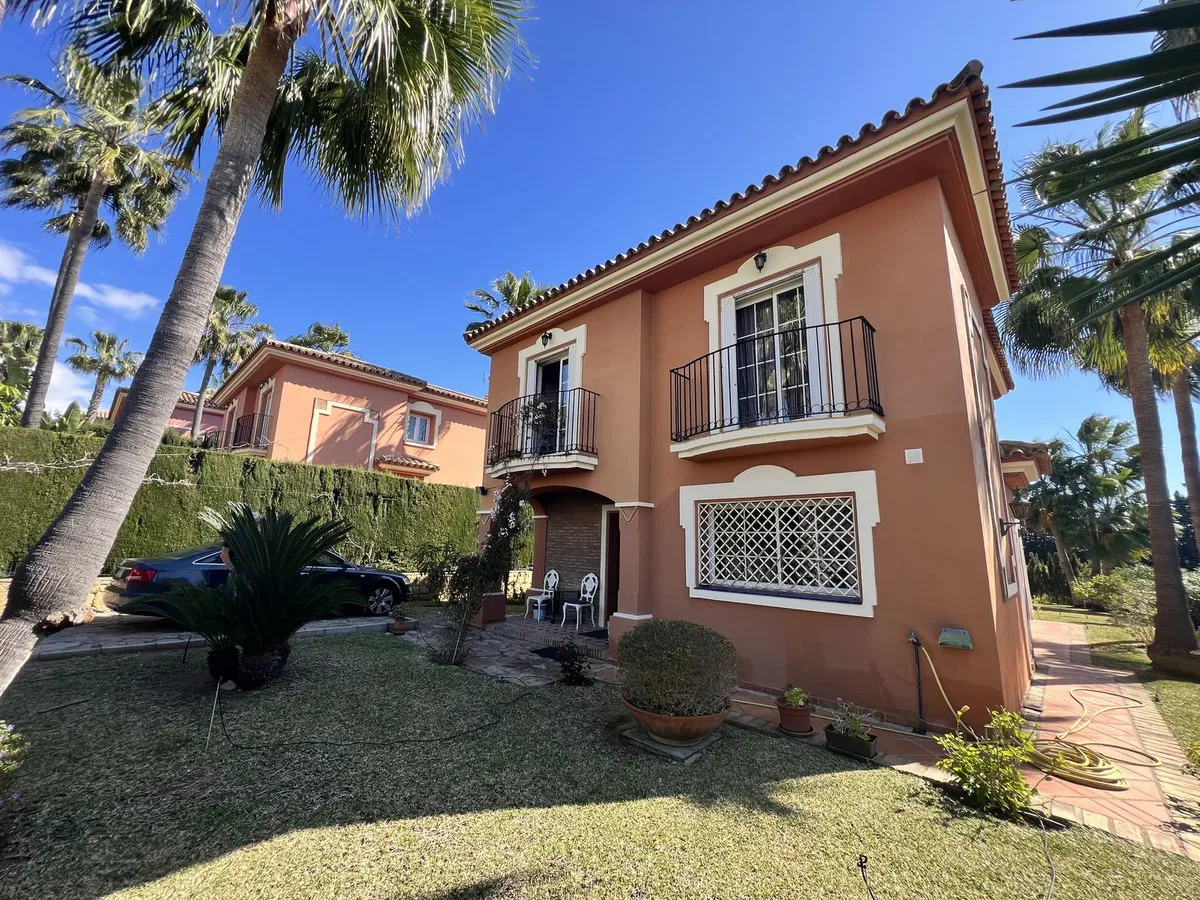 b323f873-381b-4365-af3e-fdcf682a3df6