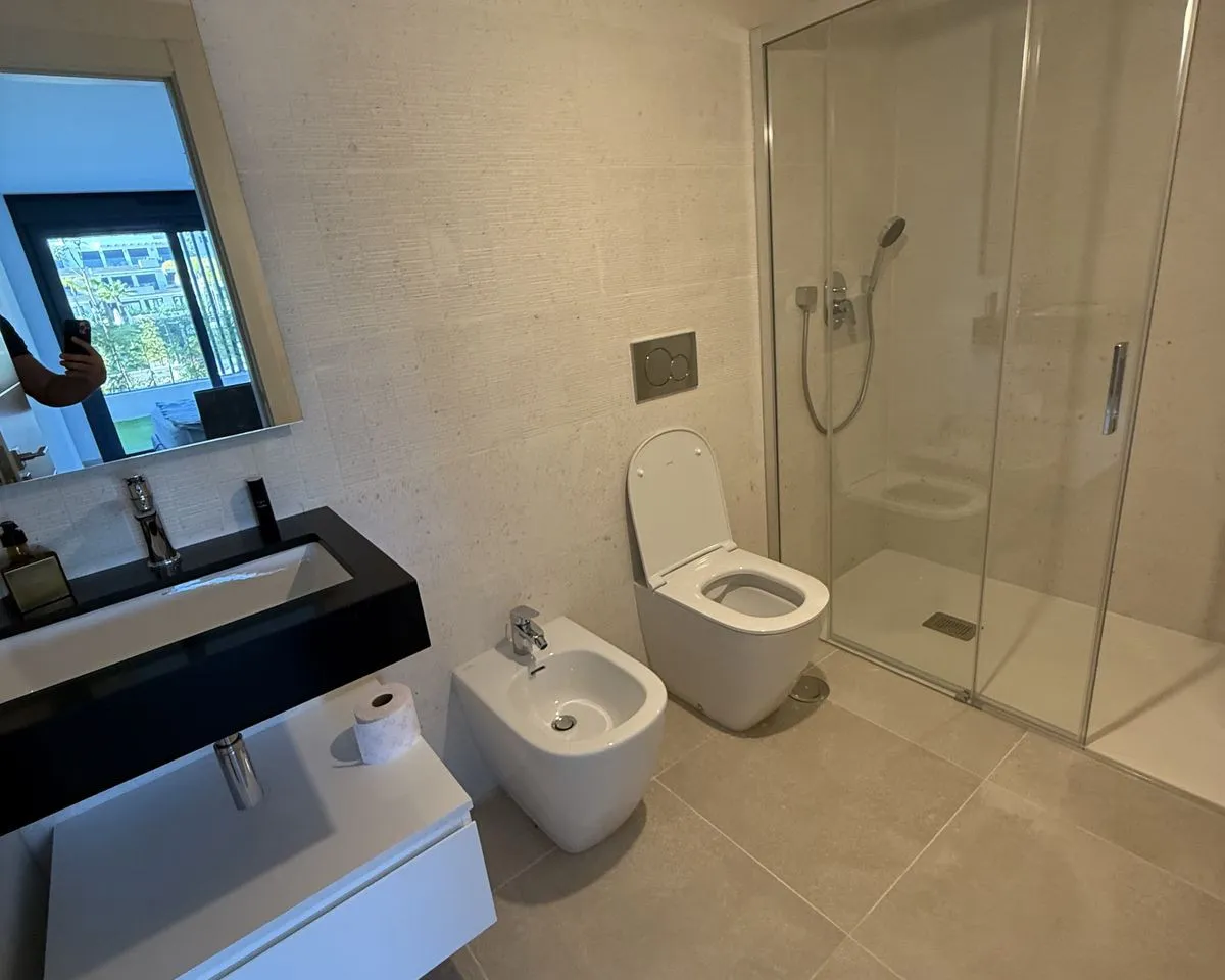 baa7f814-9e7a-40bc-9bdc-67ef81c825c8