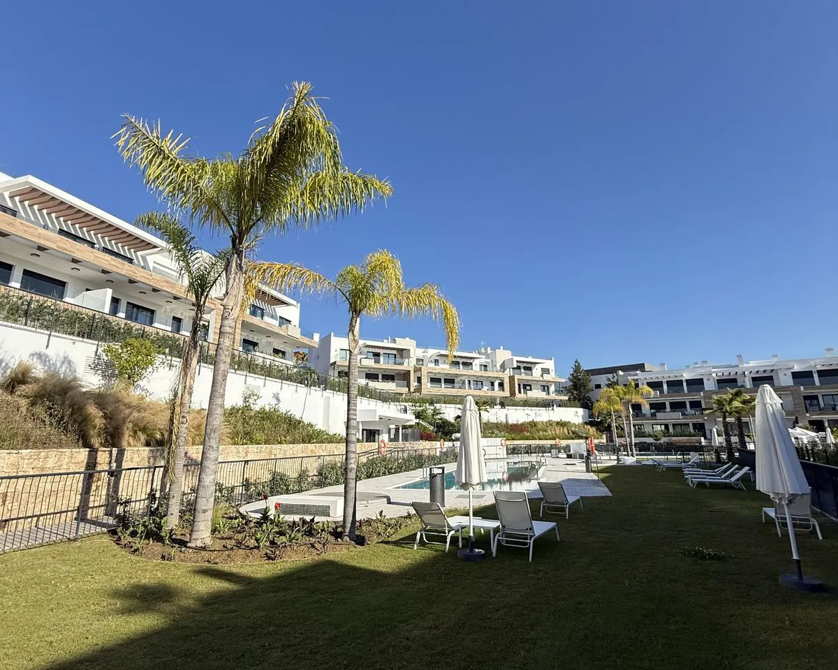 bd5b2c01-fcf8-4023-bf17-05d454ecd464