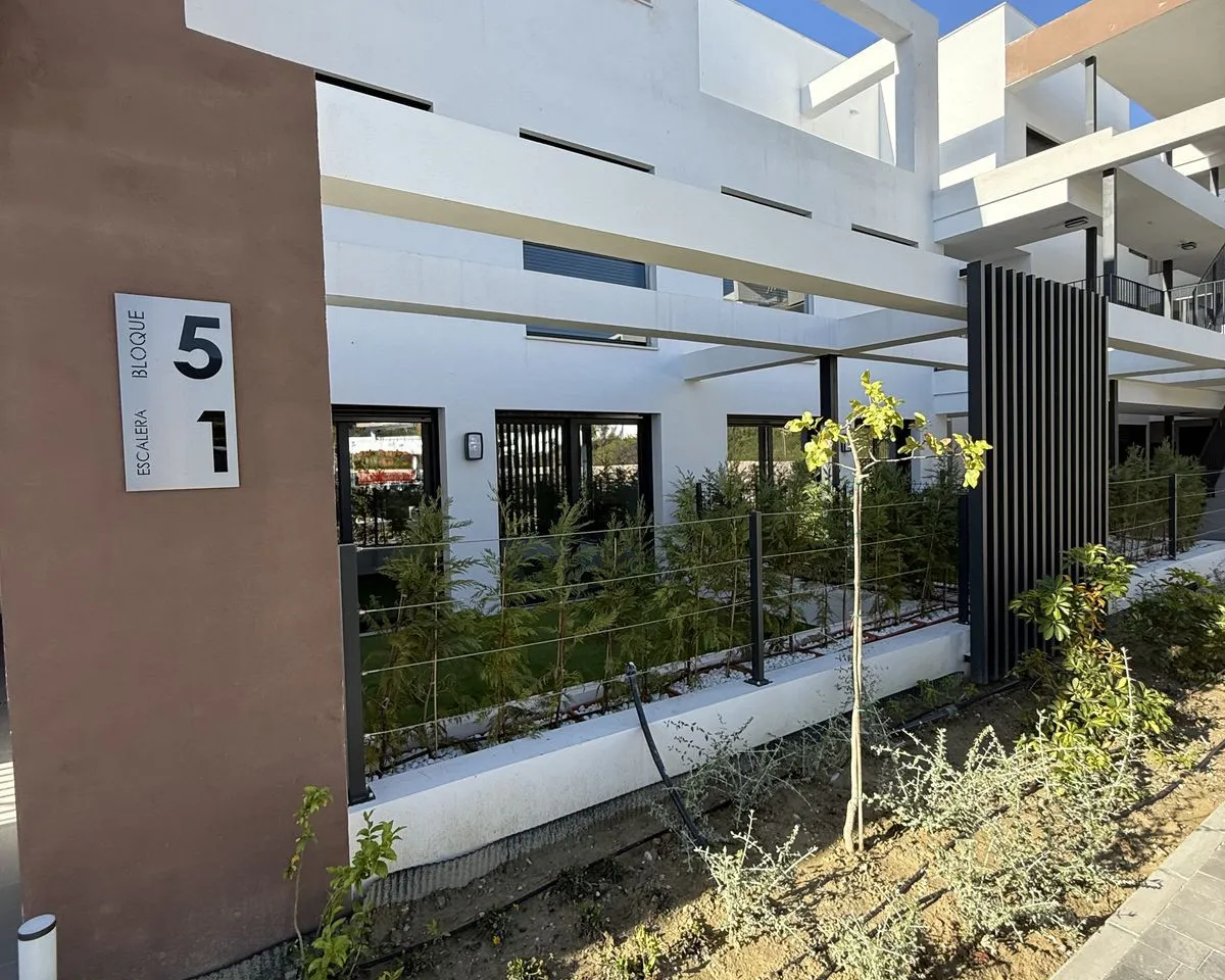 c02802a8-85af-4a94-bb92-1b93fb22c957