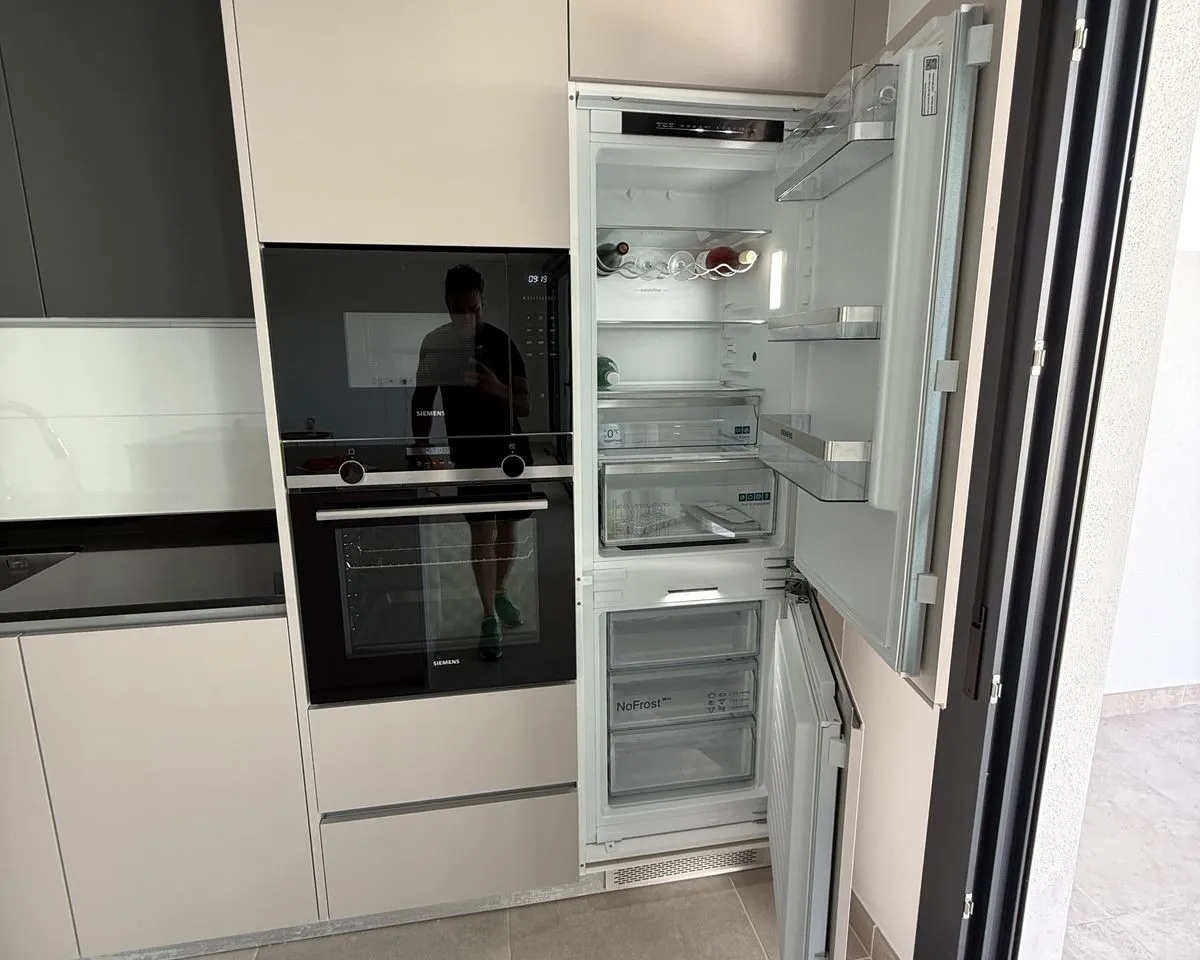 e5f7131c-e5c4-44b9-86d5-2163170ac6eb