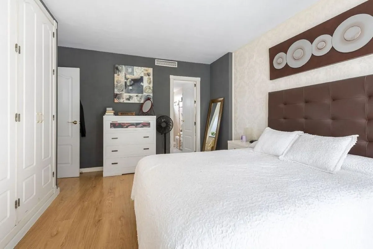 53268de3-4e39-43a9-9f19-232b8cadb743