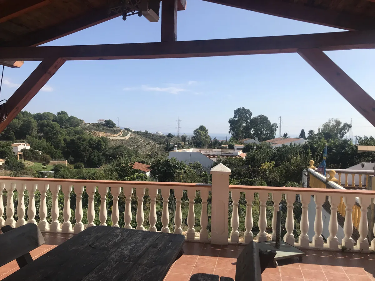 66e2c0fc-8b08-4c53-ada0-153017e11cd2