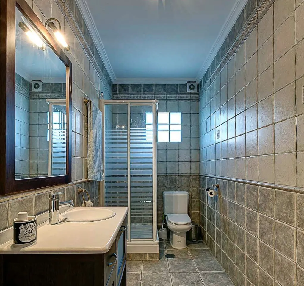 bd9bcb08-b9fa-483b-865b-45b93691c275