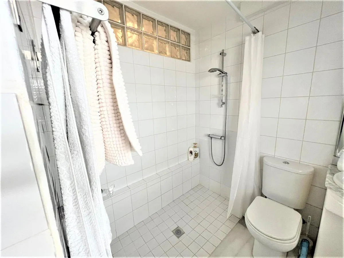 630b9277-09bb-4cd1-a0db-f256cb212eda