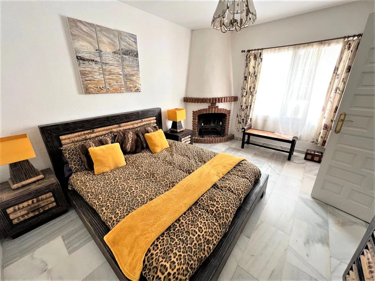 68f1b6a8-eb2e-4acc-b0a9-aeb86e112de9