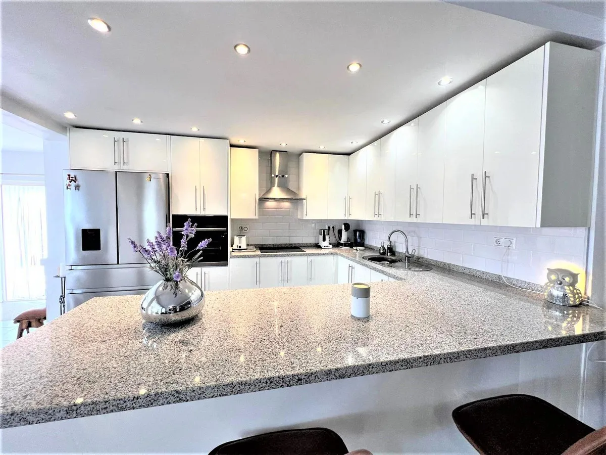 6bd58af0-9e42-448d-bd41-f55b7772fba9