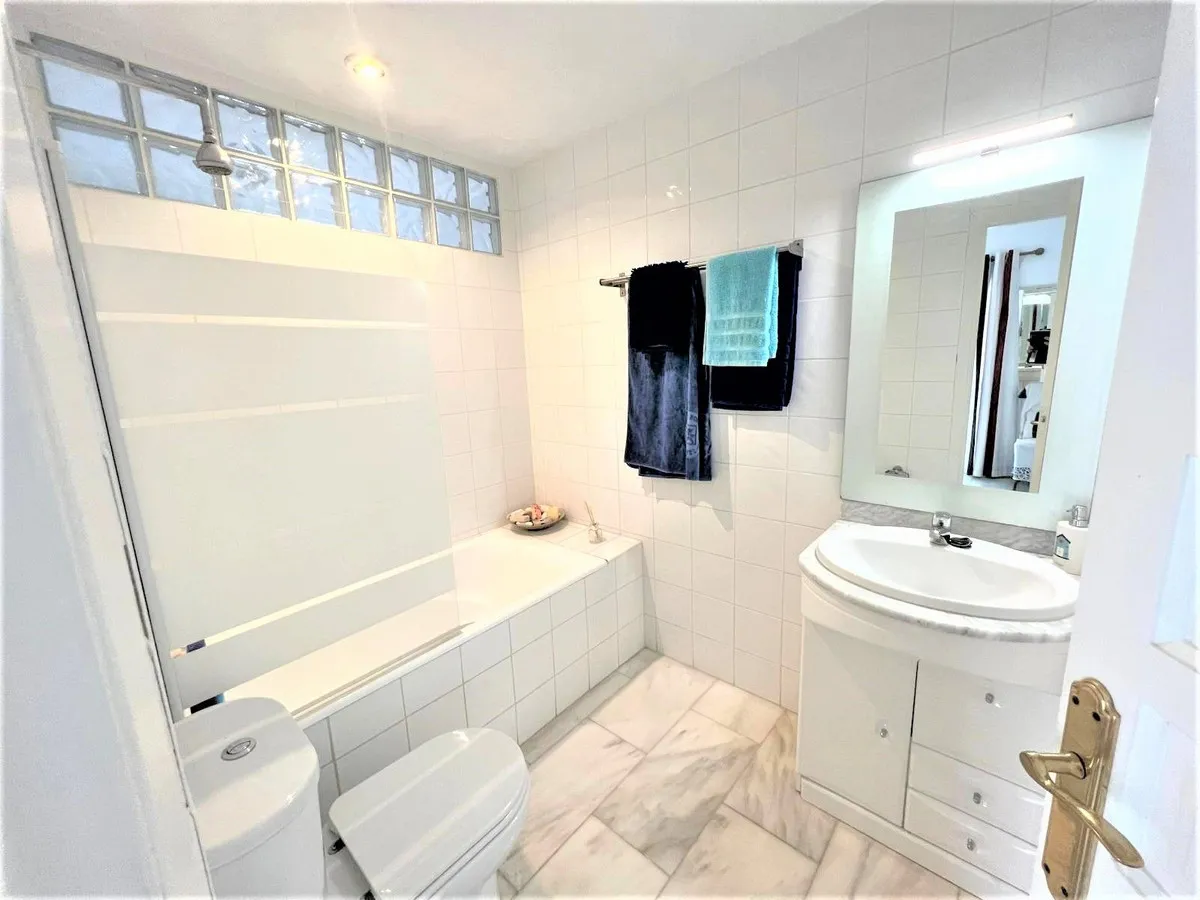 c83ee411-ecd9-4b65-9e32-784f293f2075