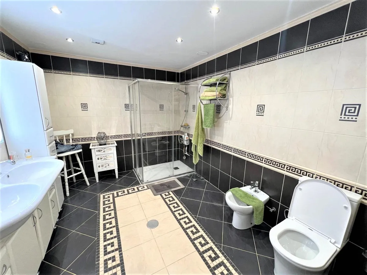 dbbdd626-796d-4bf2-9d41-e370a90a9d2a