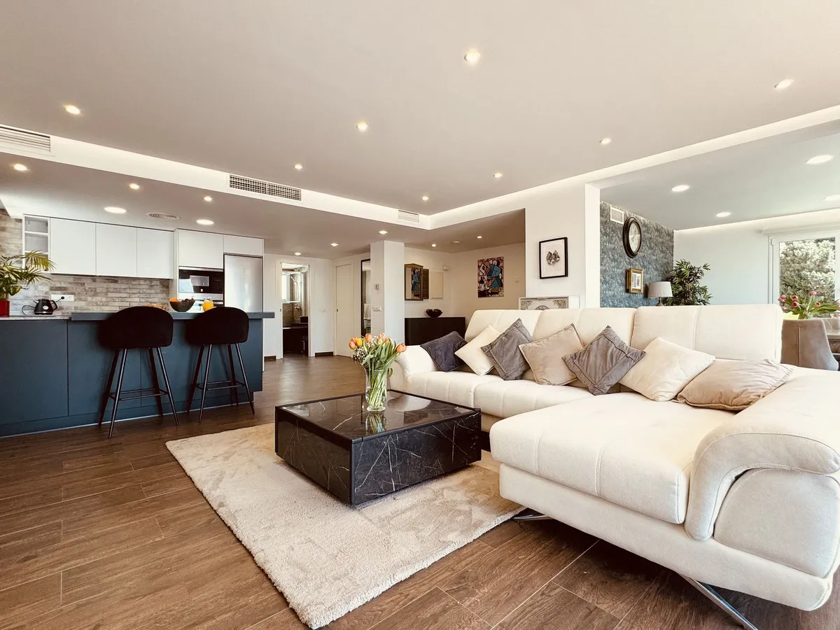 762c0f53-9036-4bb1-a439-c78273cd4075