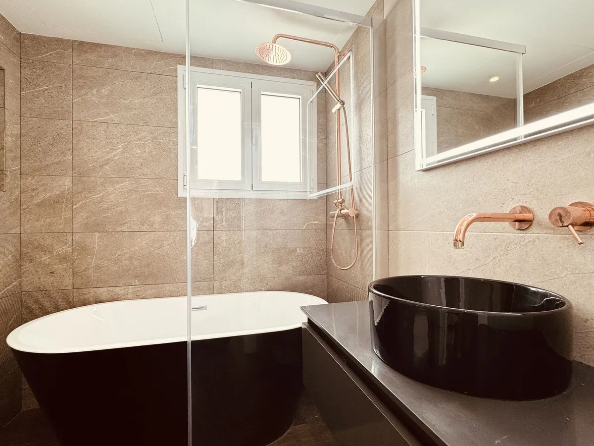 d04fd20c-2aeb-433d-afe9-daebc2e487e2