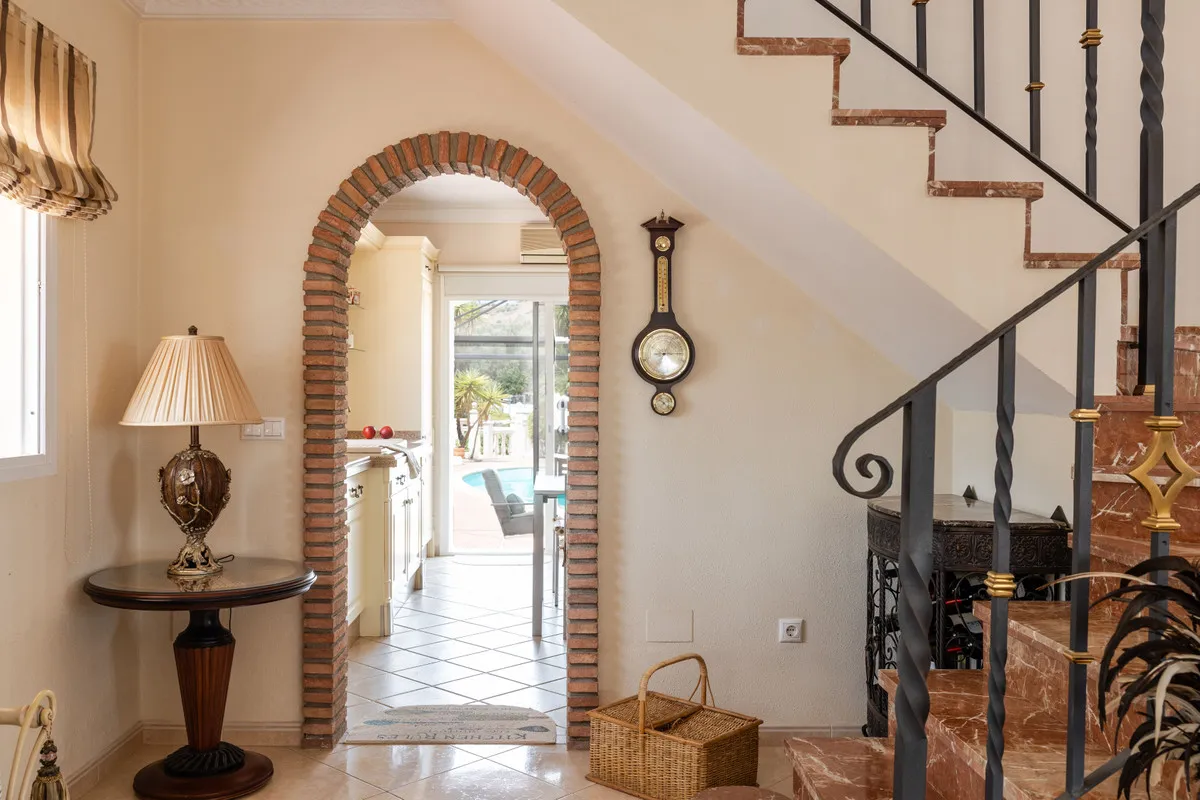 19e77dcd-312e-4ede-b9c0-c74b99314698