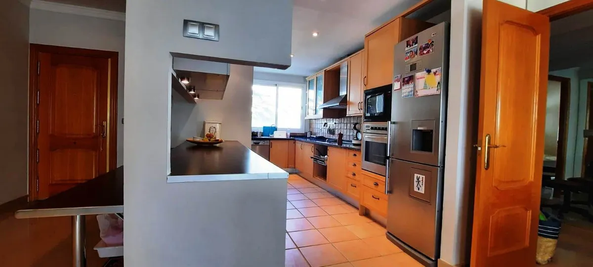 6e387726-508c-4bf6-b9e6-1e6803f8c542