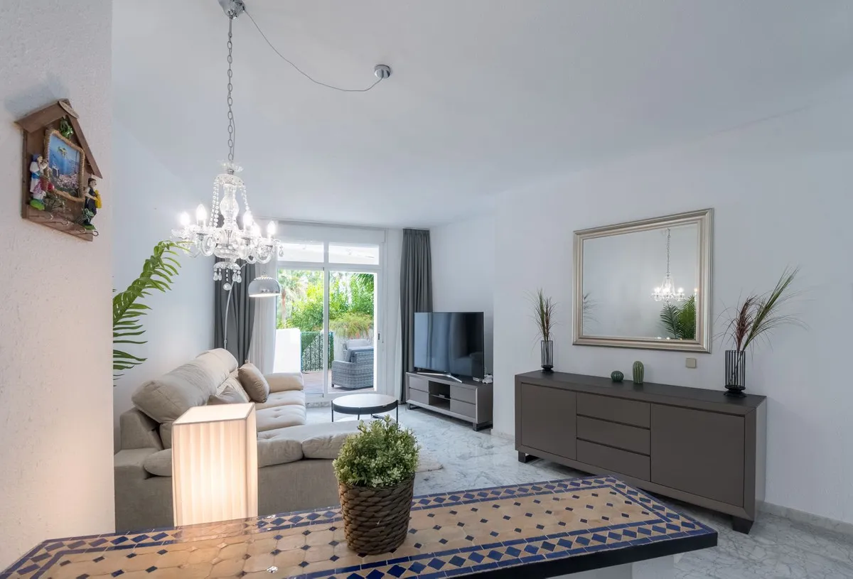 f7c42e83-1a4f-446d-a437-3965c9d49a3a