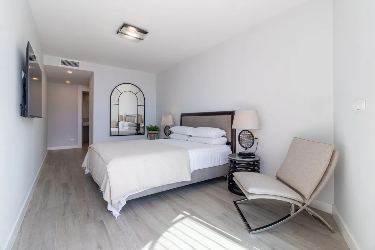 340d1f4e-34ed-4133-8a45-eb66204bc02a