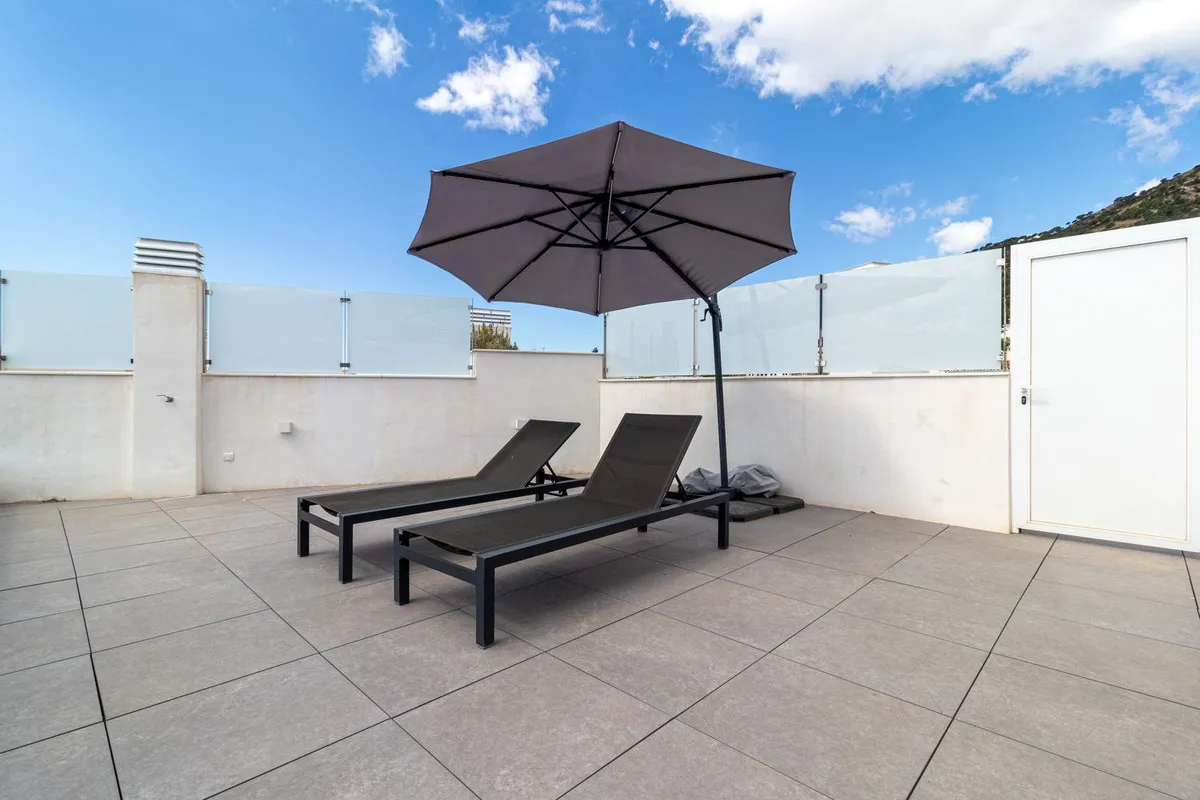 3b2269b3-e18e-48f1-aede-d3072ced1386