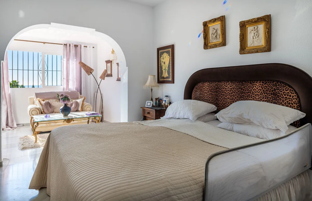 d47deea6-c64c-425b-a60f-0f489b917e60