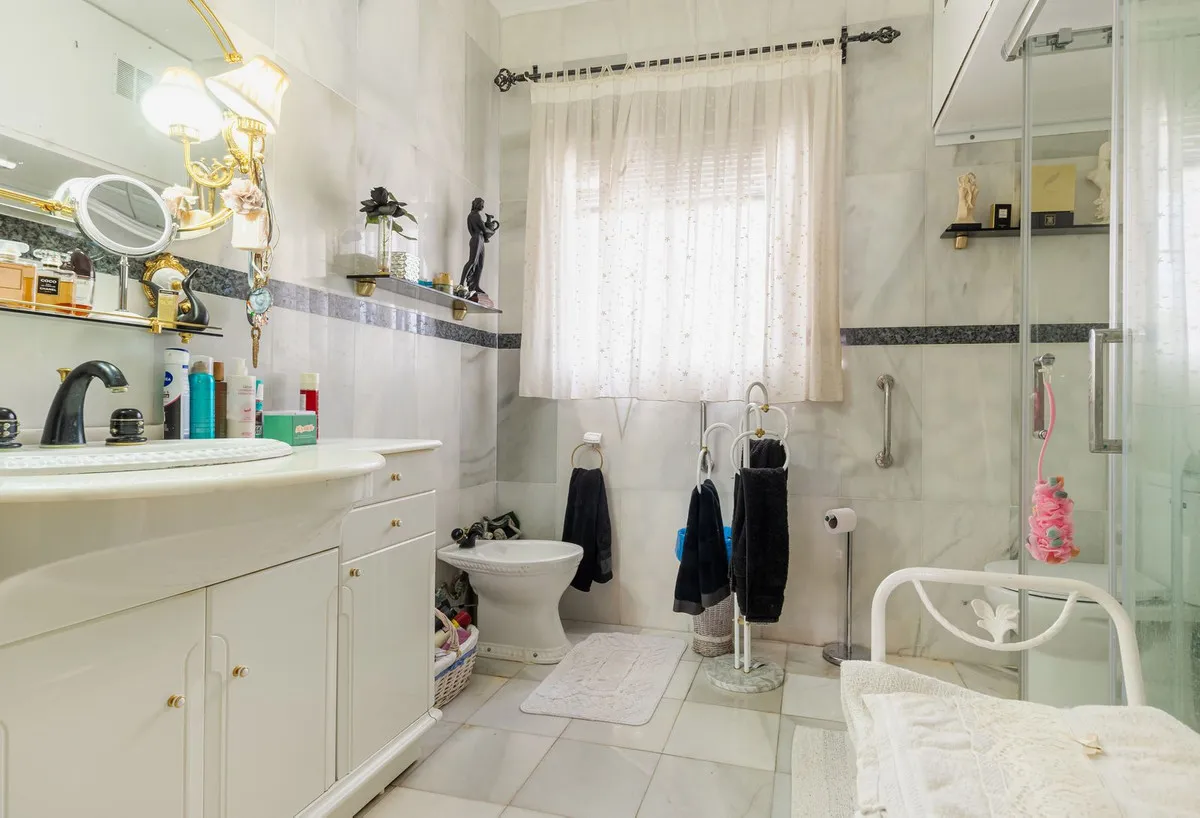 de237f43-fd98-4003-a813-cd2e31a3990e