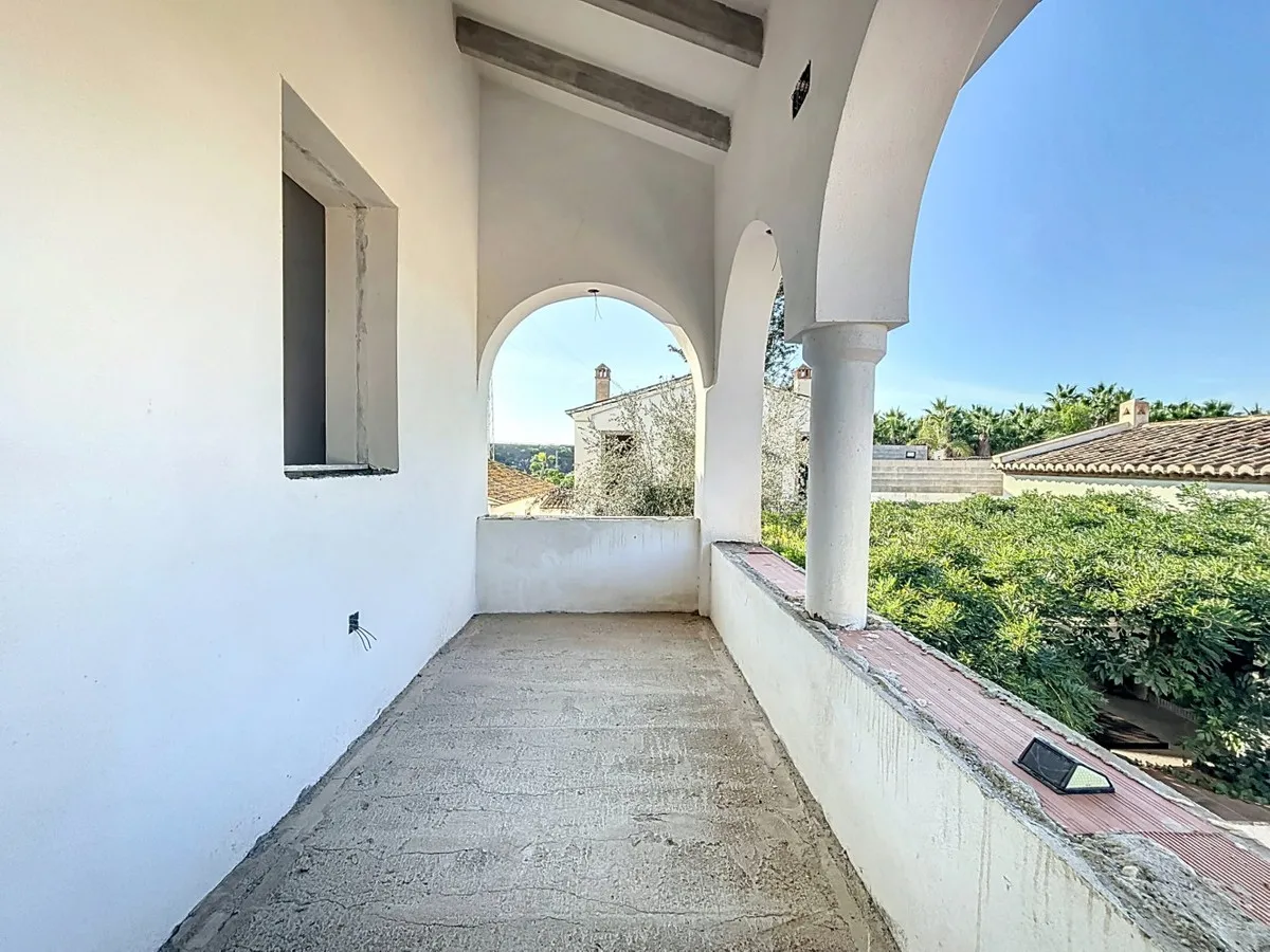 b0f87b7c-101d-4fdf-92c7-300c7be3fa48