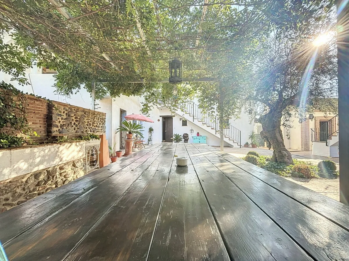 b995804f-71bc-4bbd-95c9-f97b95ea4b2e