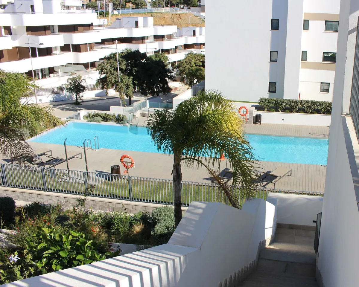 3b411202-e265-41af-9497-5f185d167b2a