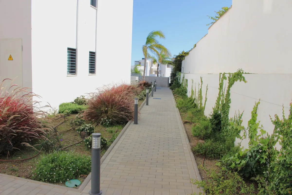 694654f2-736e-4119-ad4c-c032e778e5c1